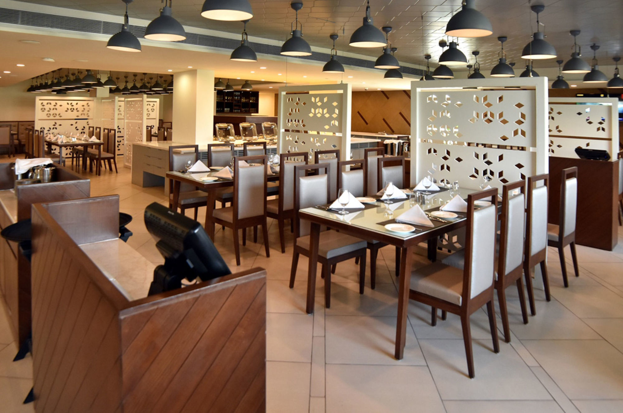 คอมฟอร์ต อินน์ โดนิล วาโดดารา ร้านอาหาร รูปภาพ